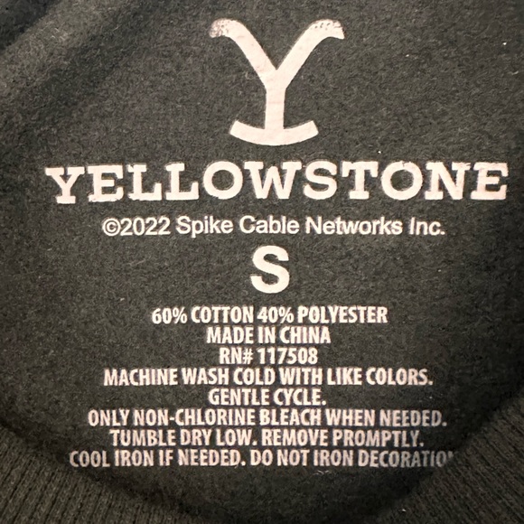 Yellowstone Dutton Ranch Black Crew Neck Long Sleeve Roughedge Sweatshir… - Picture 6 of 7